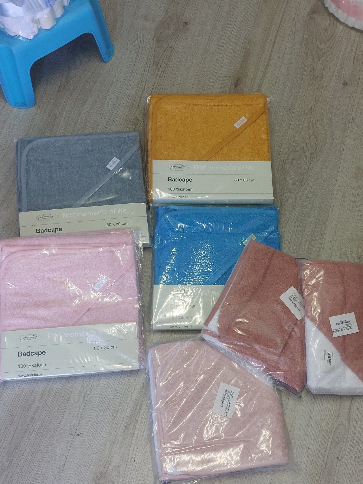 nieuwe baby badcape, Kinderen en Baby's, Ophalen of Verzenden, Nieuw, Overige typen, Overige merken