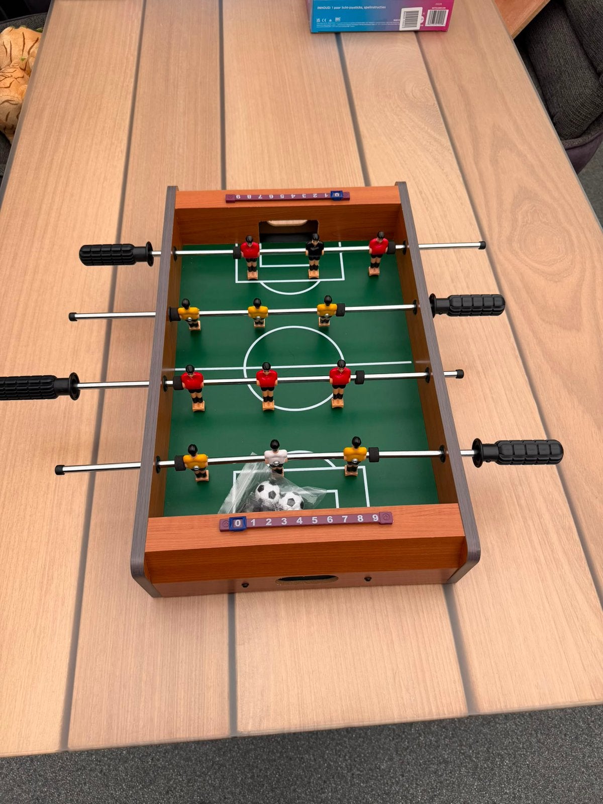 Tafelvoetbal, Ophalen, Zo goed als nieuw