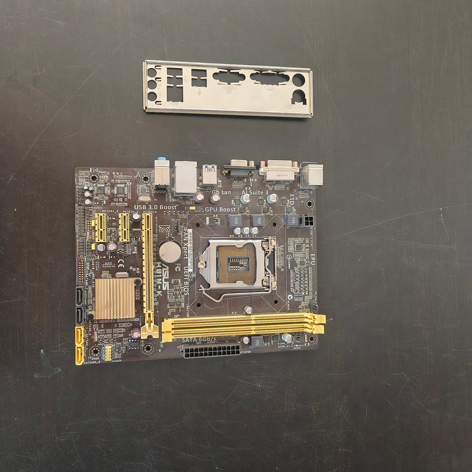 ASUS H81M-K Moederbord, Gebruikt, DDR3, Ophalen of Verzenden, Micro-ATX