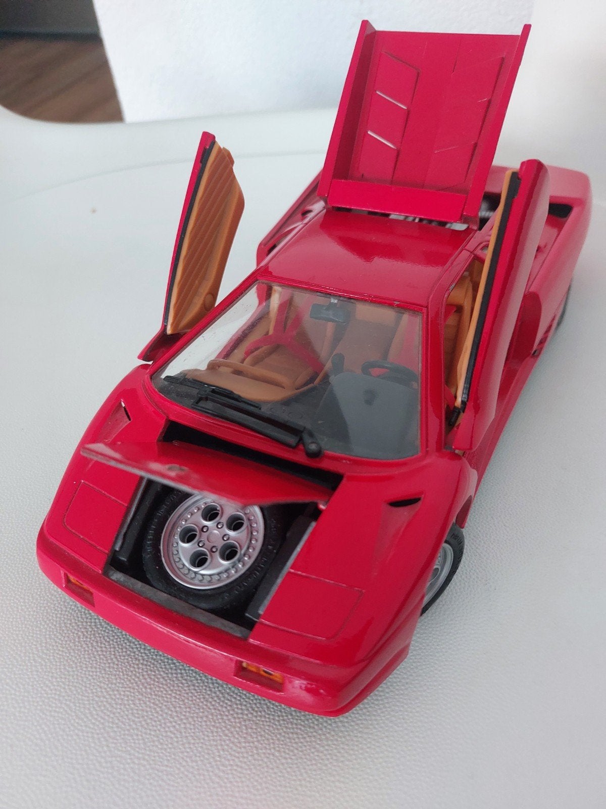 Lamborghini Diablo Schaalmodel - Rood, Ophalen of Verzenden