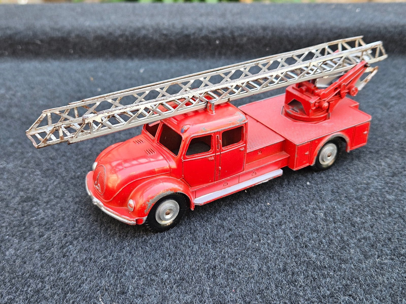 Marklin 8023 Magirus Deutz Rundhauber Brandweer, Ophalen of Verzenden, Gebruikt, Bus of Vrachtwagen, Overige merken
