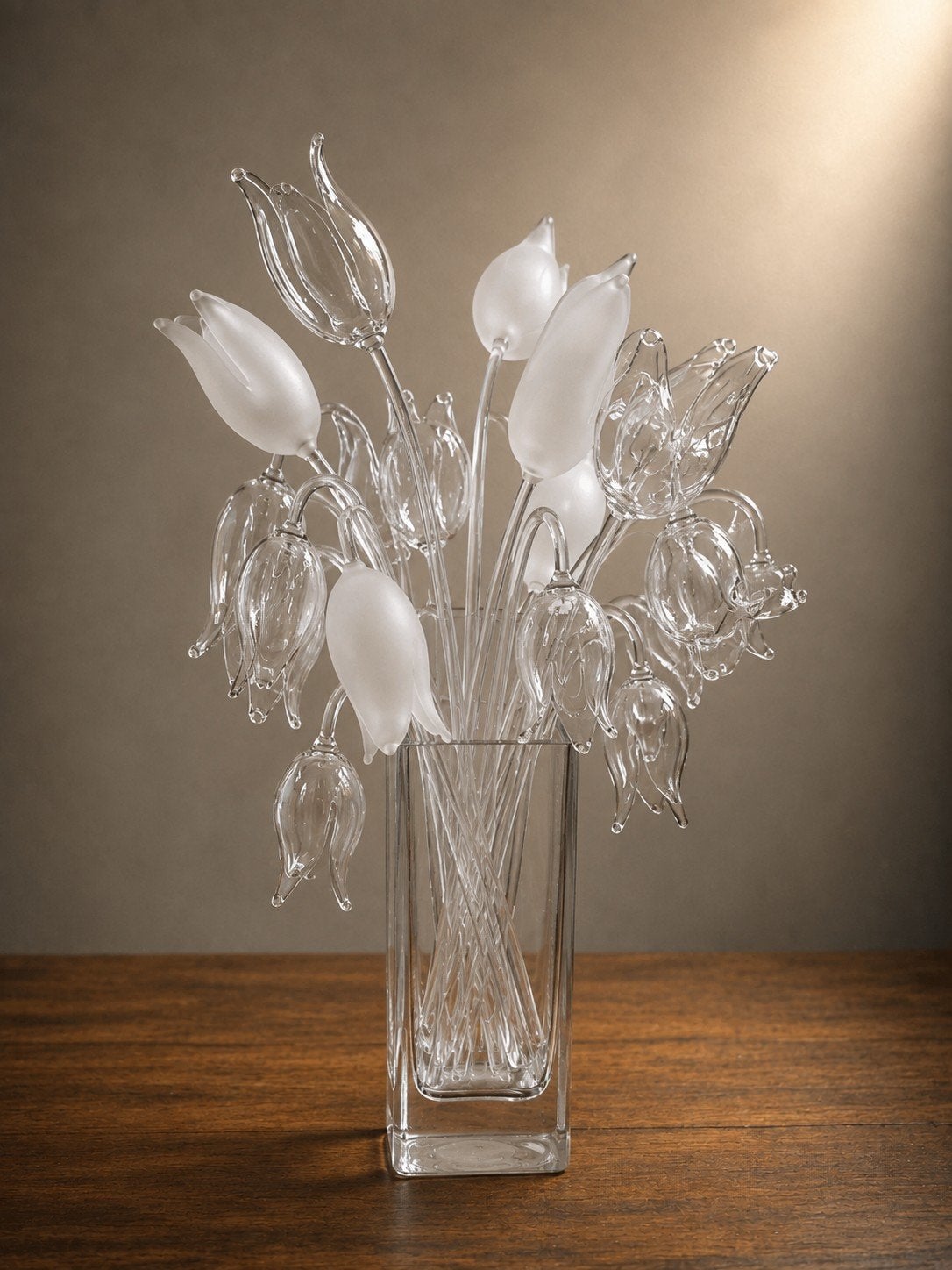 Exclusieve set handgeblazen glazen tulpen, Huis en Inrichting, Glas, Ophalen of Verzenden, Zo goed als nieuw, Met pot of vaas
