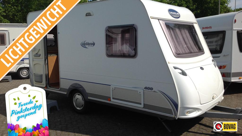 Caravelair Ambiance Style 400, 4 tot 5 meter, Caravelair, Dwarsbed, 750 - 1000 kg