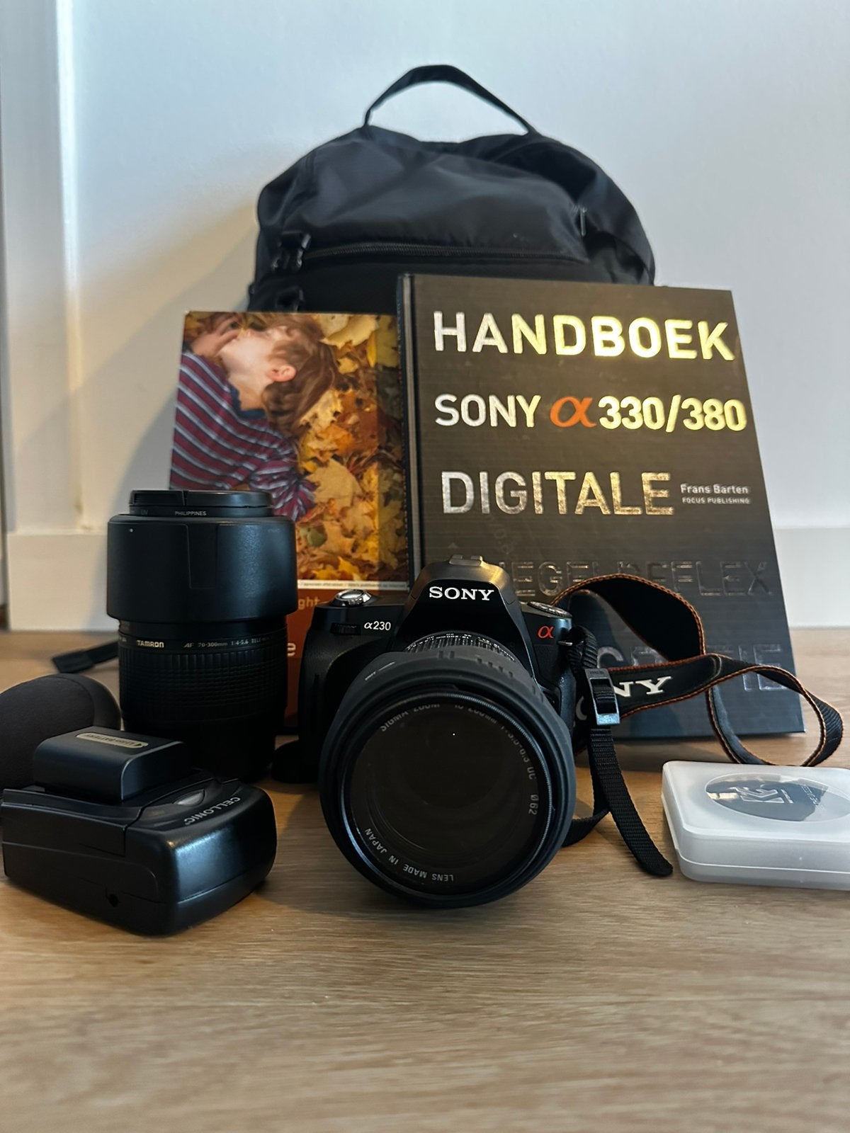 Sony a230, Spiegelreflex, Ophalen of Verzenden, Zo goed als nieuw, Lensdop