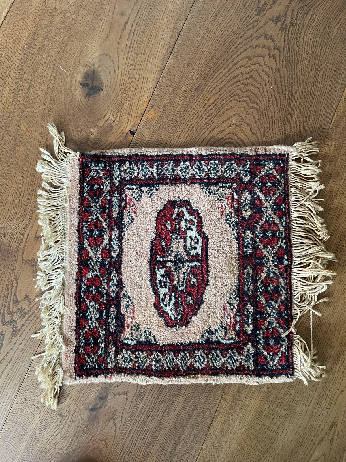 Klein Perzisch tapijtje - Handgeknoopt, Huis en Inrichting, Stoffering | Tapijten en Kleden, Minder dan 50 cm, Gebruikt, Beige