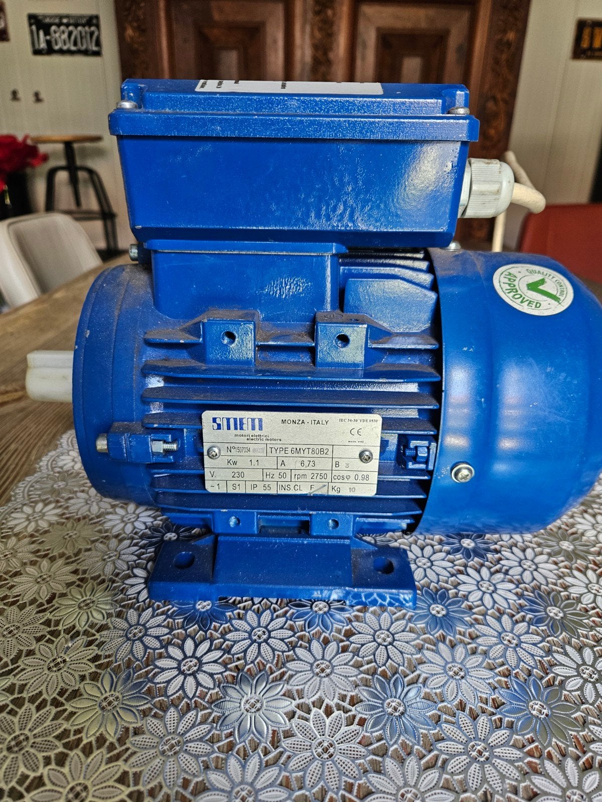 Electro moter 220v geschikt voor  verschillende doeleinden, Doe-het-zelf en Verbouw, Ophalen, Nieuw, Elektromotor, 1800 rpm of meer