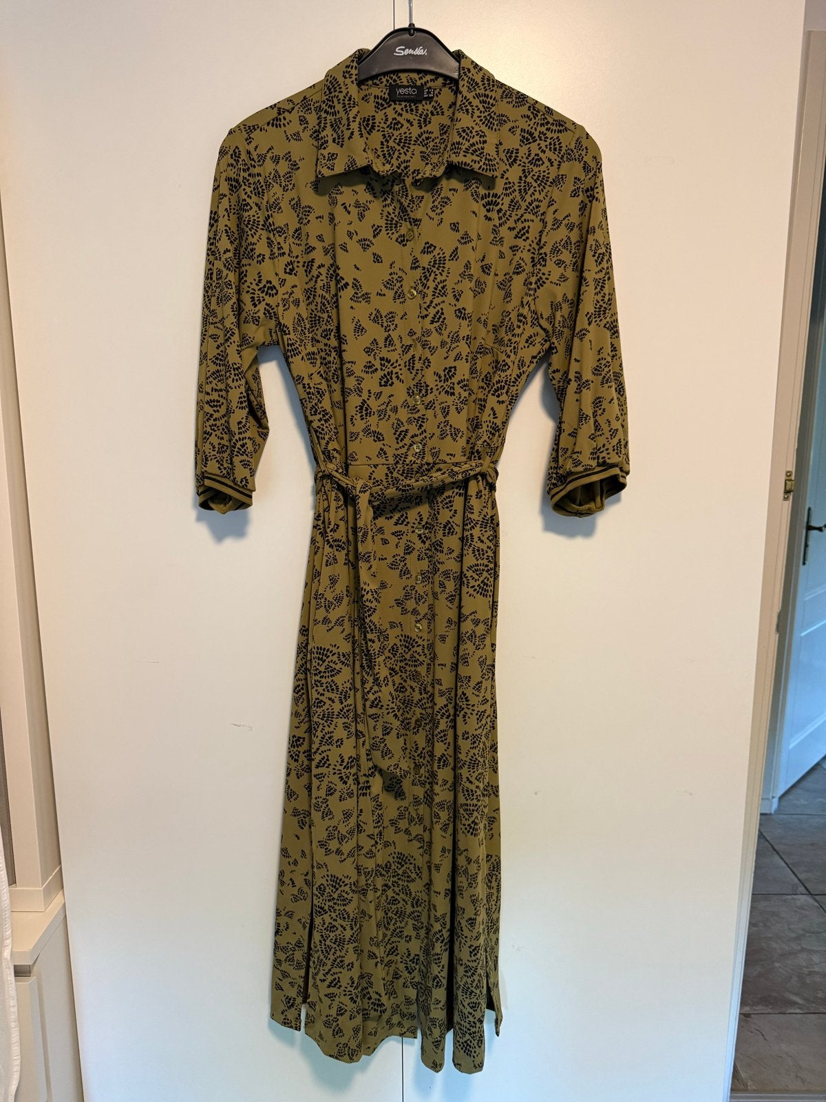 Yesta Travelstof Jurk Maat 44/46 (XXL) NIEUW, Kleding | Dames, Maat 46/48 (XL) of groter, Nieuw, Ophalen of Verzenden, Onder de knie