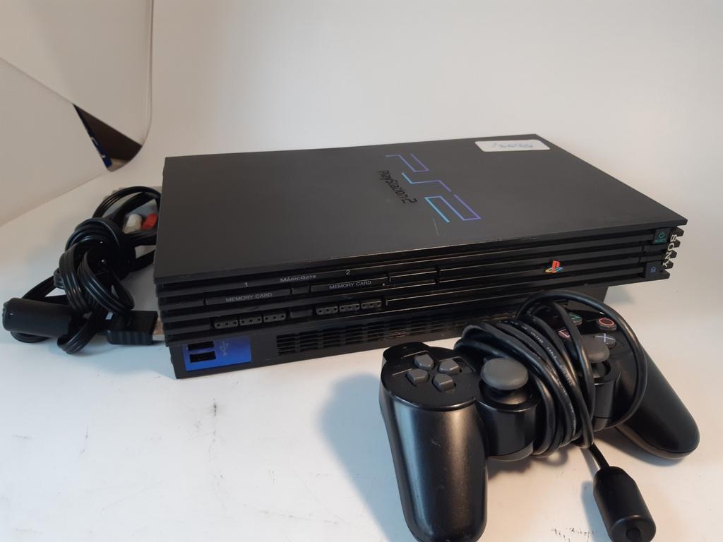 Sony PlayStation 2 (PS2) met controller en kabels, Support.nl@playstation.com, Gebruikt, 1 speler, Sony Interactive Entertainment Europe Ltd, 10 Great Marlborough Street, London, W1F 7LP, Verenigd Koninkrijk