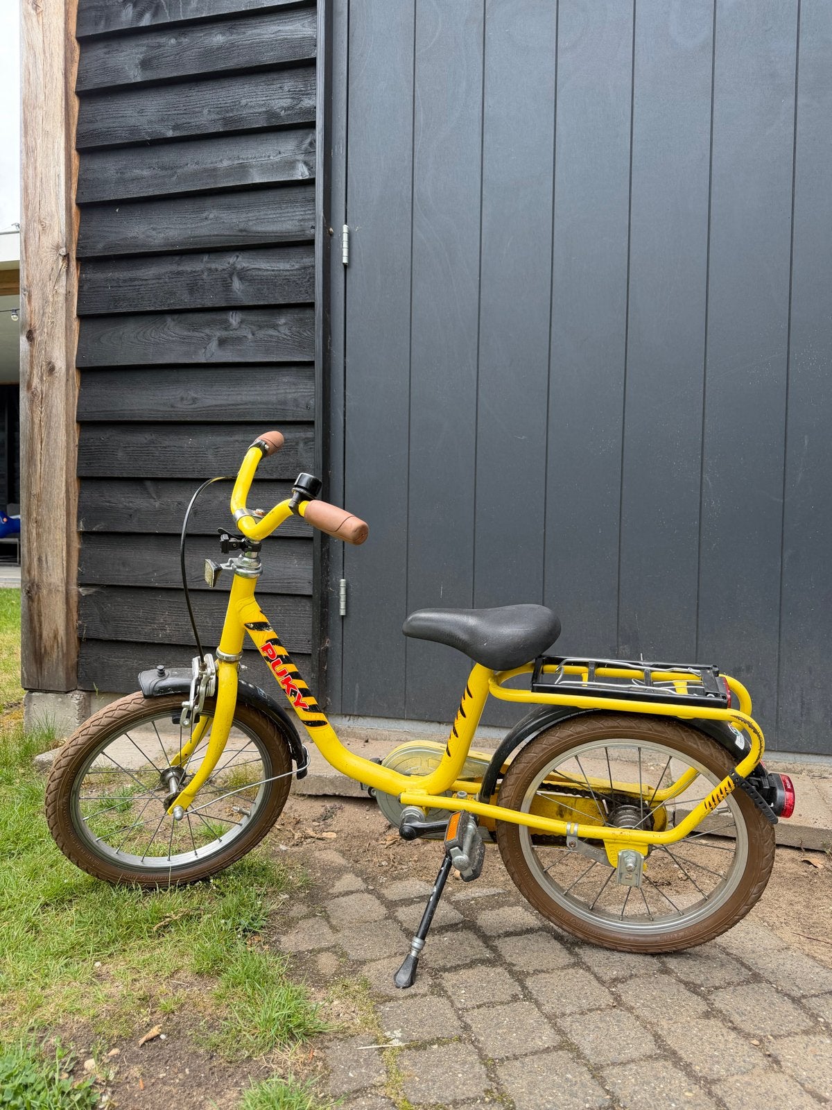 Puky kinderfiets met nieuwe banden en handvaten, Terugtraprem, Zijwieltjes, Ophalen of Verzenden, 16 tot 20 inch