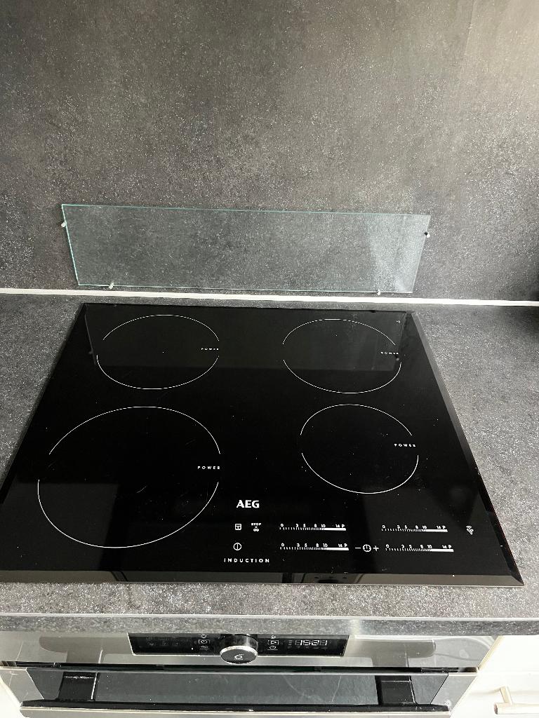 AEG inductiekookplaat, Witgoed en Apparatuur, Kookplaten, Ophalen, Gebruikt, 4 kookzones, Inbouw