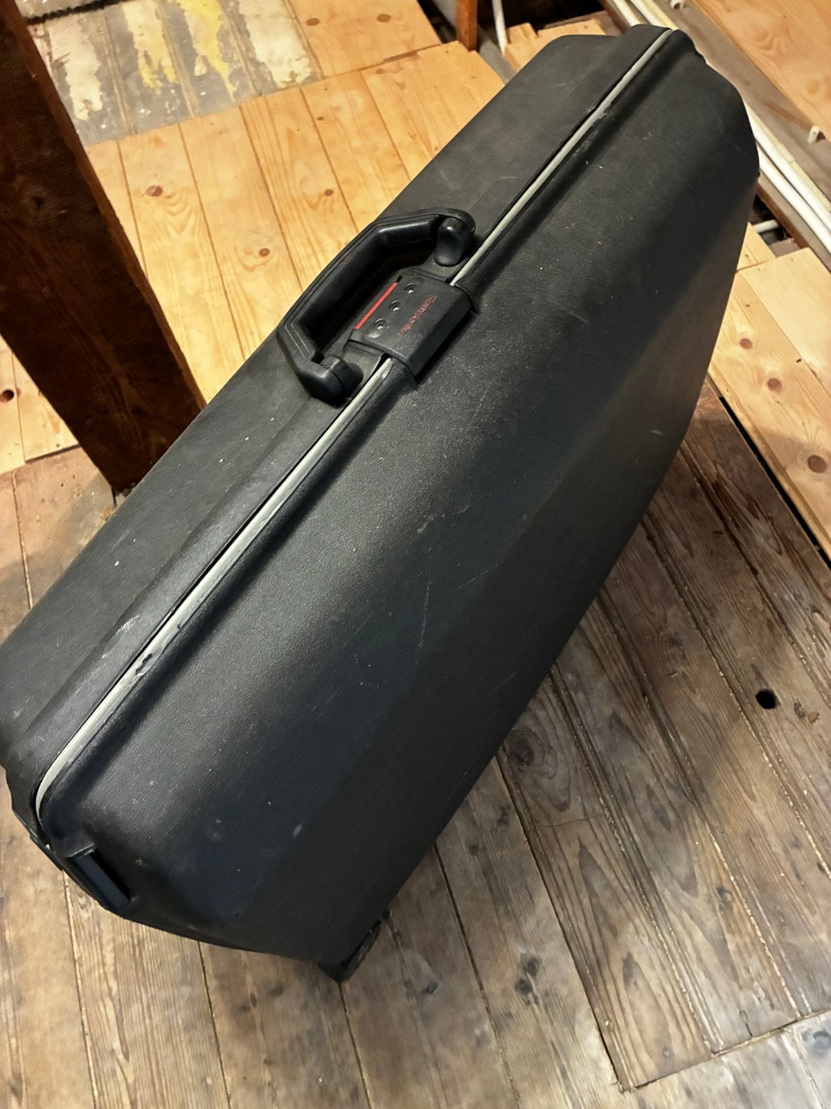 Samsonite koffer zwart, Hard kunststof, Zo goed als nieuw, 70 cm of meer, Wieltjes