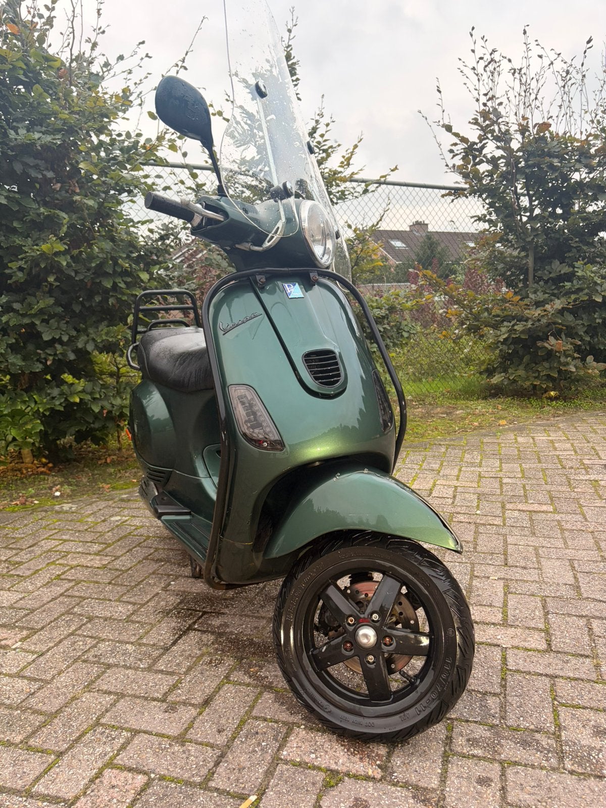 Vespa LXV uit 2011 - Loopt goed, met aandachtspunten, Fietsen en Brommers, Ophalen, Gebruikt, Benzine, Vespa LXV