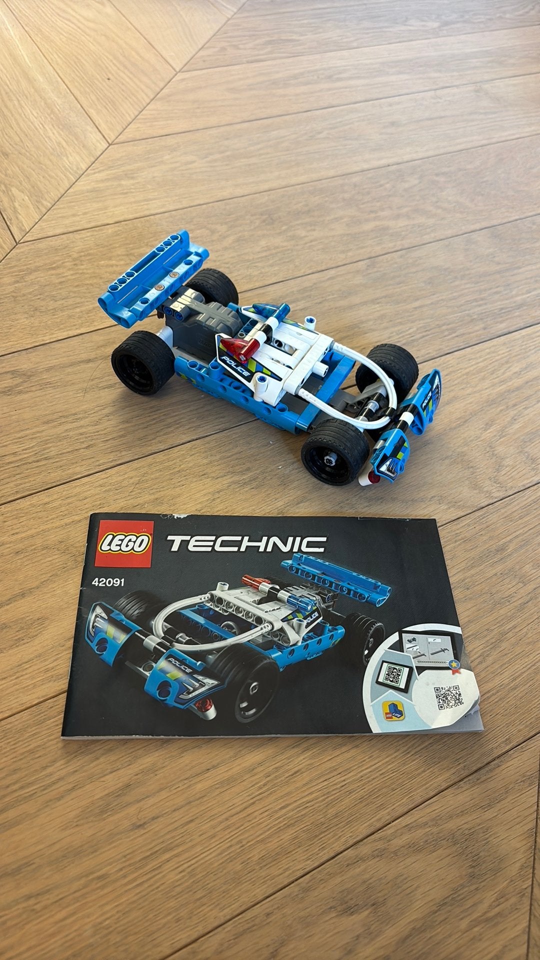 Lego Police Tecnic Car 42091, Kinderen en Baby's, Speelgoed | Duplo en Lego, Ophalen of Verzenden, Zo goed als nieuw