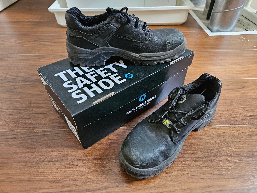 Werkschoenen bata maat 42, Bata, Verzenden, Zwart, Zo goed als nieuw