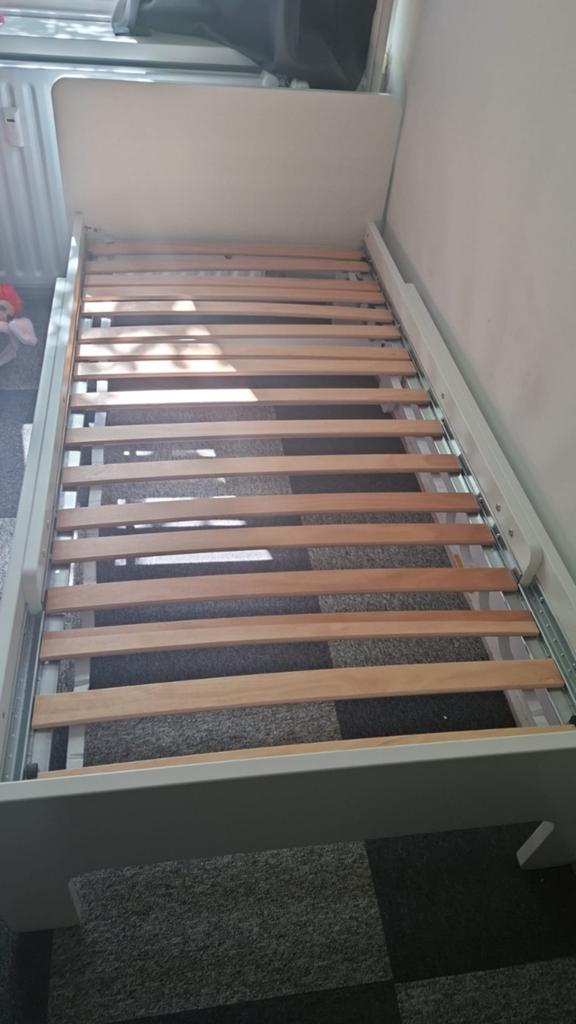 Meegroeibed,, Ophalen of Verzenden, Zo goed als nieuw, Eenpersoons, Hout