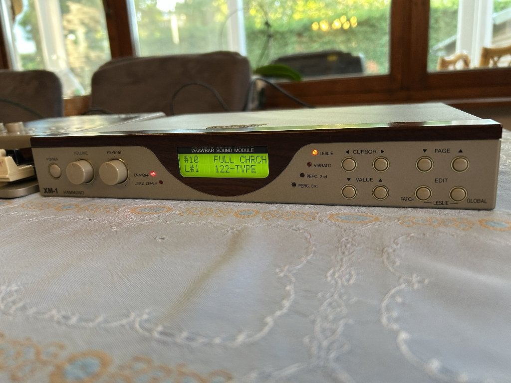 Hammond XM-1 + XMc-1, Overige merken, Gebruikt, Met midi-aansluiting, Overige aantallen