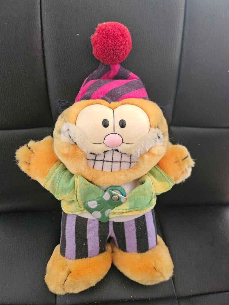 Garfield knuffel met hoedje en draaiende das, Ophalen, Overige typen