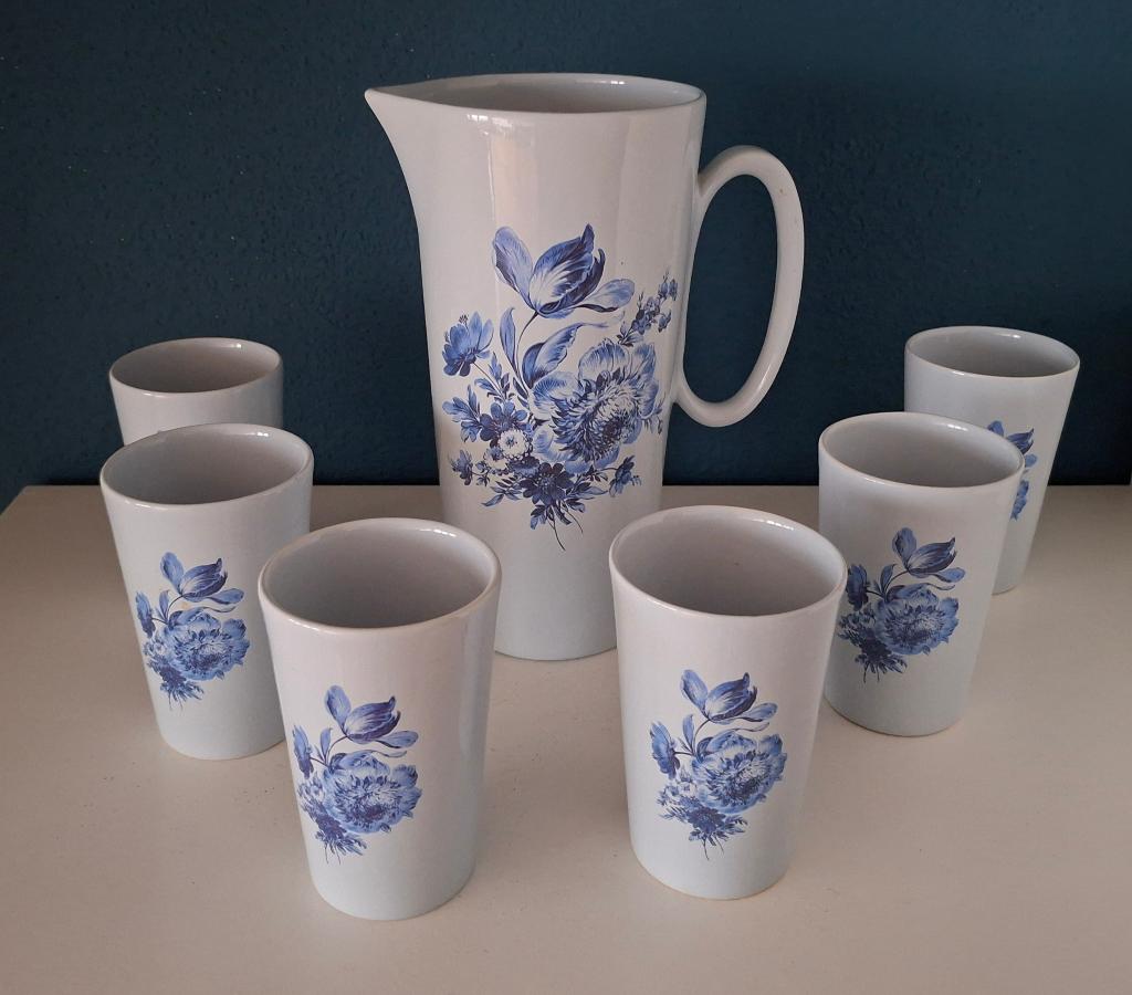 Vintage Regina Gouda kan met bekers, Overige typen, Ophalen of Verzenden, Zo goed als nieuw, Overige stijlen