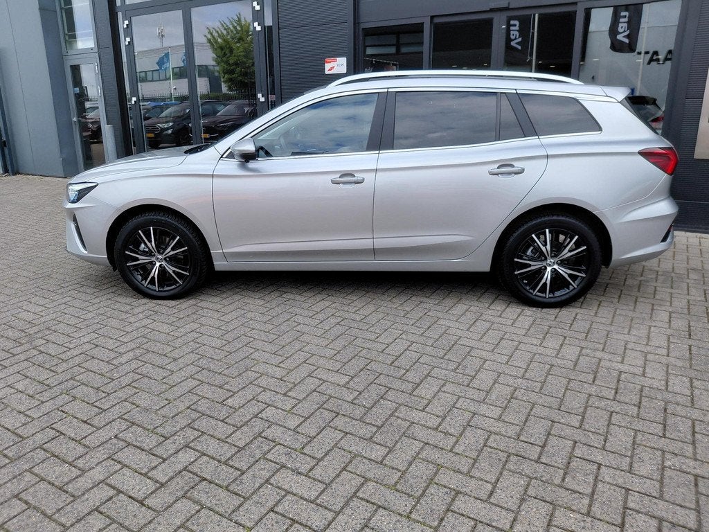 MG 5 Long Range Luxury 61 kWh, Auto's, MG, Gebruikt, 156 pk, 380 km, Origineel Nederlands