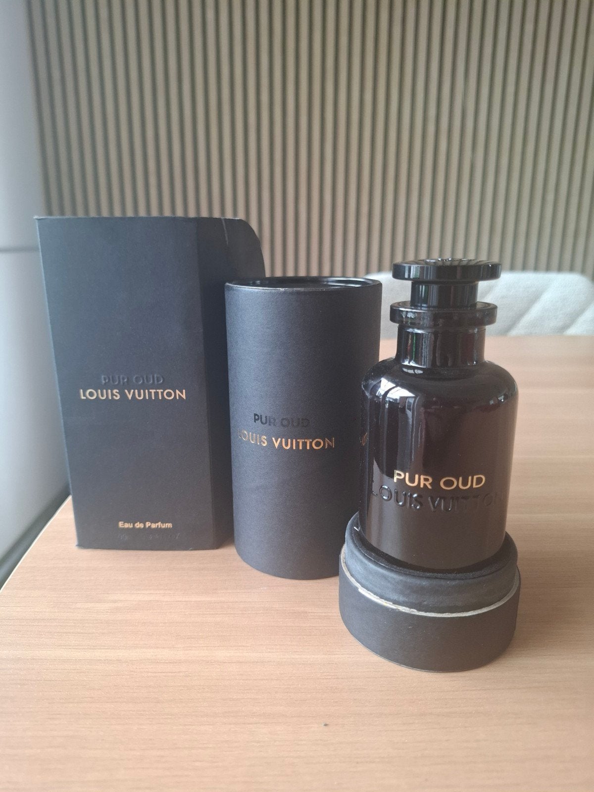 Exclusieve Louis Vuitton Pur Oud Eau de Parfum., Verzamelen, Parfumverzamelingen, Ophalen of Verzenden, Nieuw, Parfumfles, Gevuld