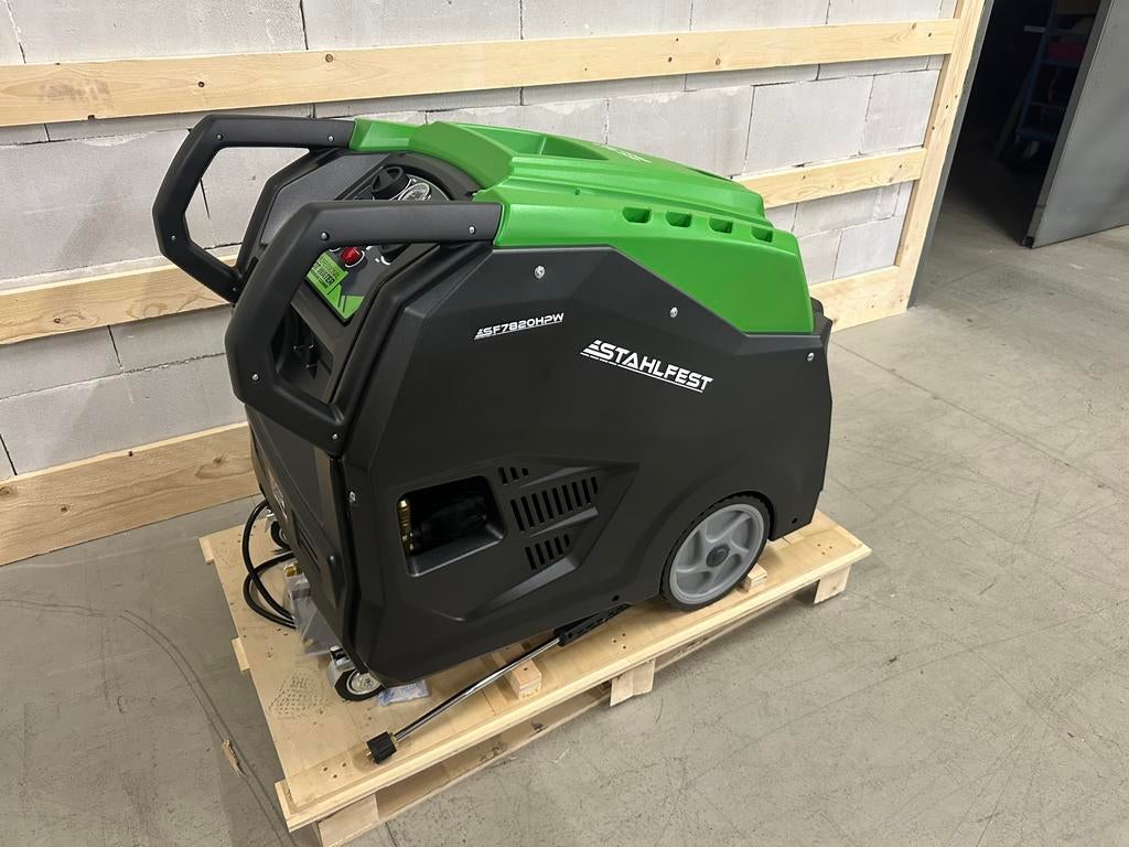 Stahlfest stoomcleaner l hogedrukspuit l NIEUW l, Tuin en Terras, Hogedrukreinigers, Ophalen of Verzenden, Zo goed als nieuw, Elektrisch