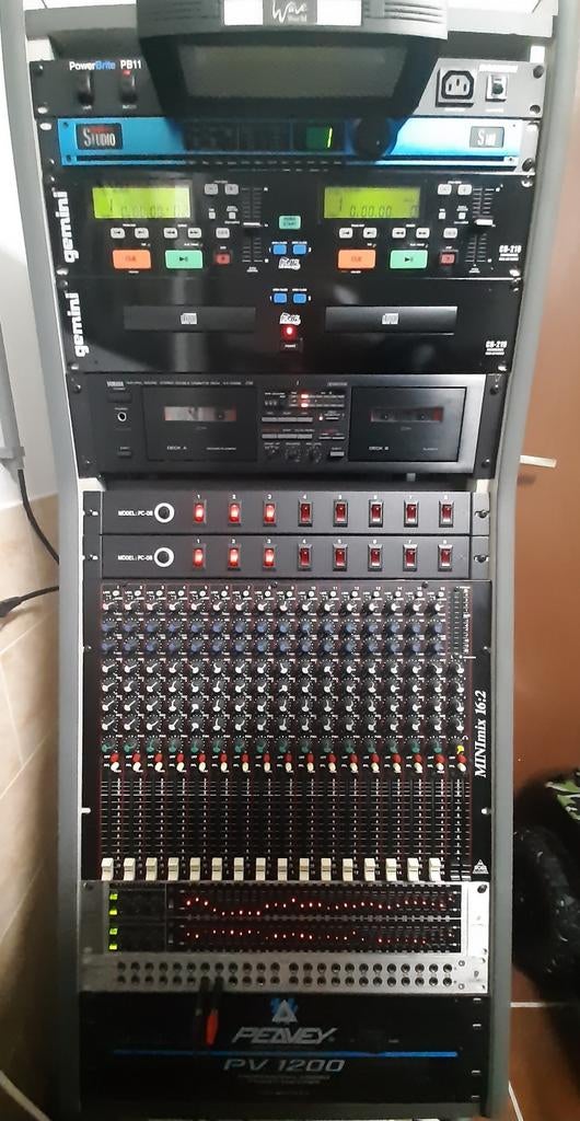 Complete PA Systeem met Mengpaneel, CD/Cassette en Speakers, Muziek en Instrumenten, Ophalen, Gebruikt, 10 tot 20 kanalen, Microfooningang