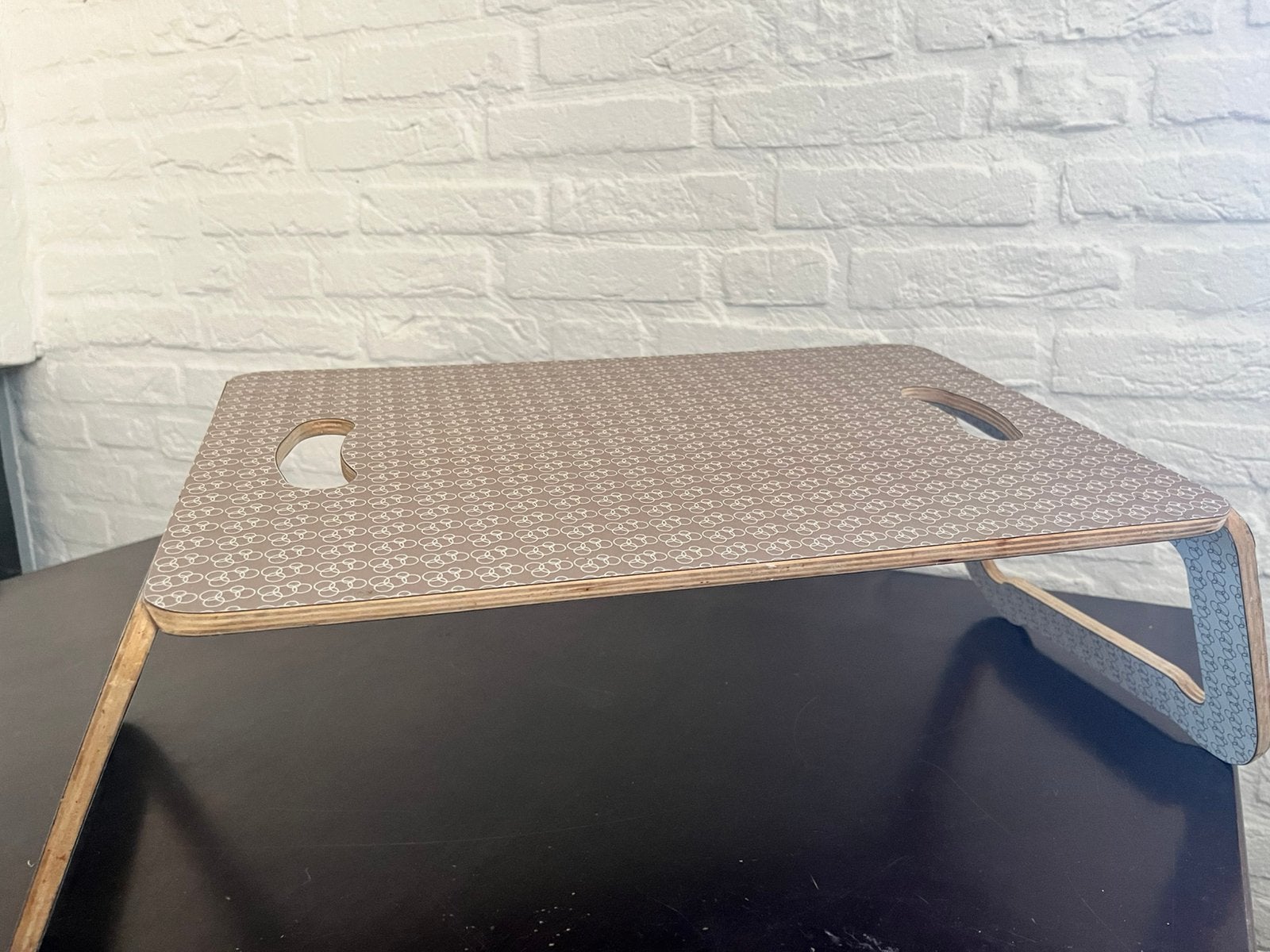 Opvouwbare laptoptafel / bedtafel, Computers en Software, Ophalen, Zo goed als nieuw