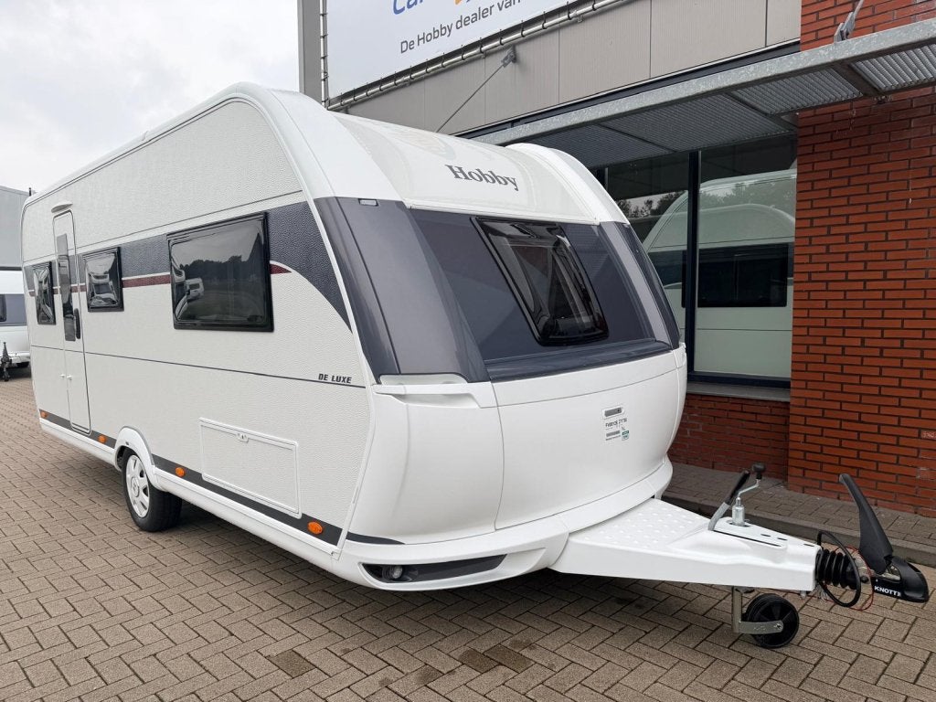 Hobby De Luxe 495 UL MODEL 2027, Schokbreker, Rondzit, Hobby, Bedrijf