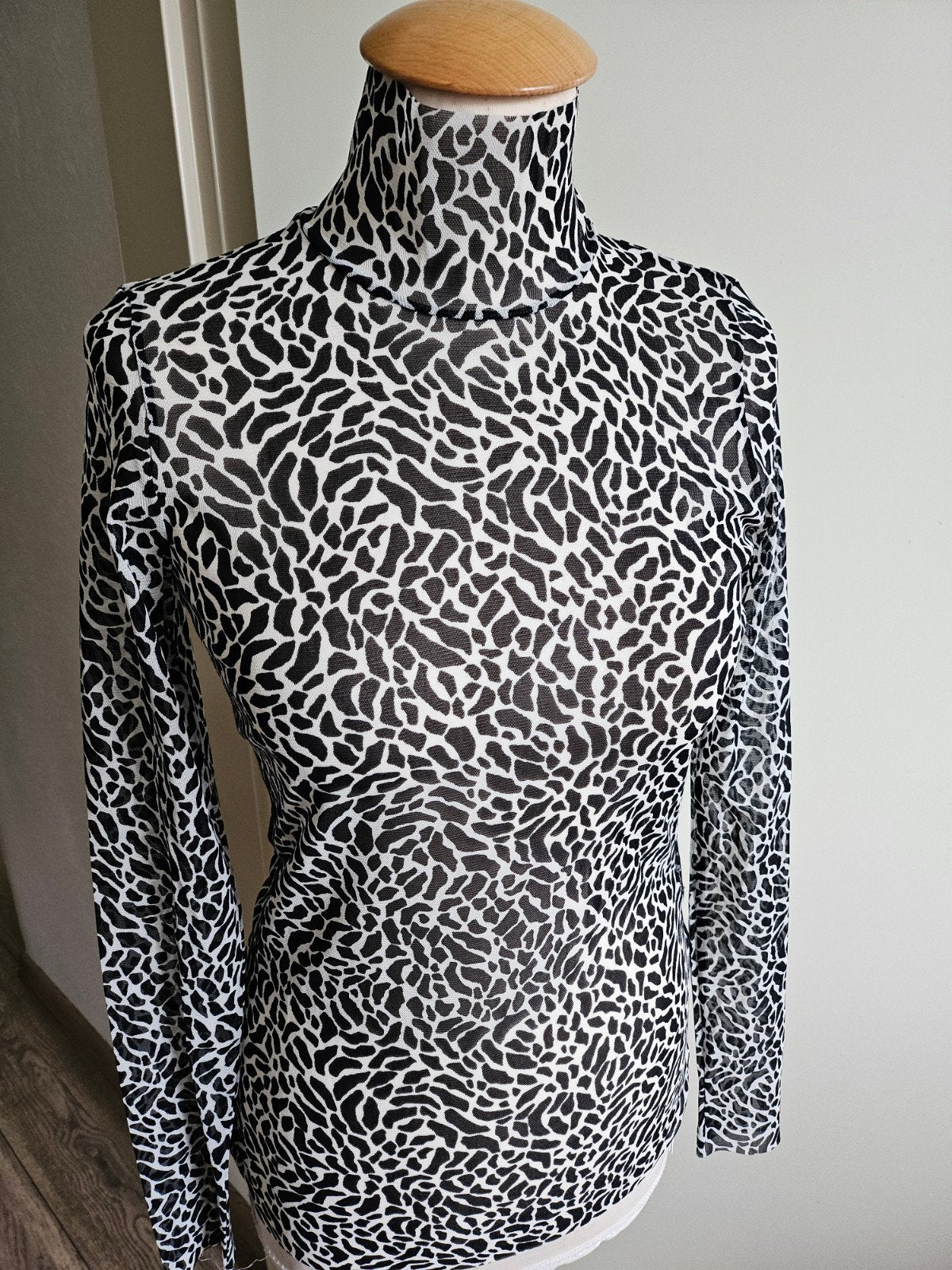 Marccain top, Zwart, Nieuw, Ophalen of Verzenden, Lange mouw