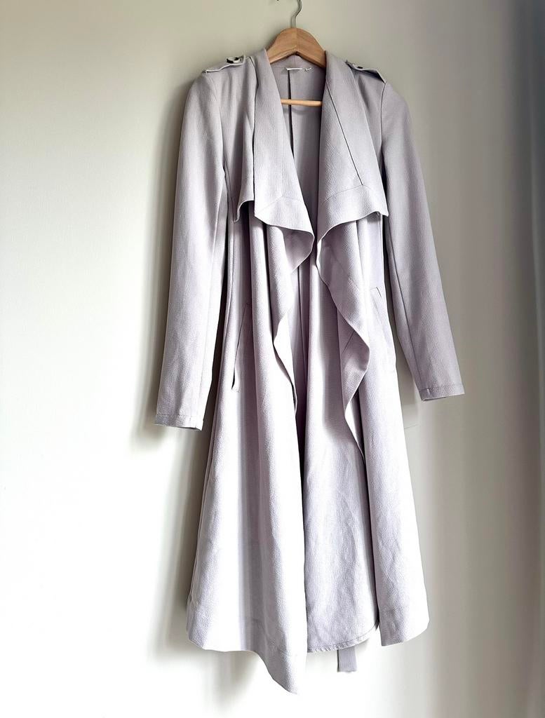 Mooie beige trenchcoat zomerjas Object maat XS, Ophalen of Verzenden, Zo goed als nieuw, Maat 34 (XS) of kleiner