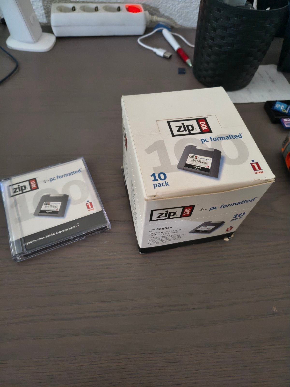 11 zip disks nieuw in plastic, Computers en Software, Ophalen of Verzenden, Iomega