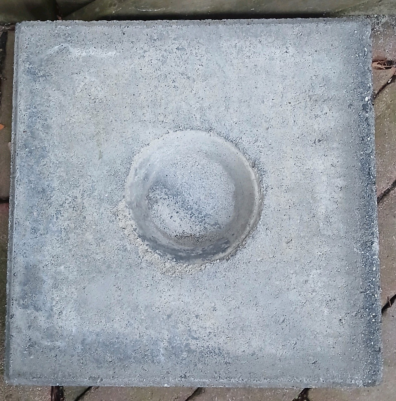 Knikkertegel 30 bij 30cm, Tuin en Terras, Ophalen of Verzenden, Gebruikt