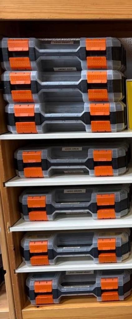 Lego-Koffertjes (nog 8 st.)met 34 vakjes LEGO -onderdelen, Ophalen of Verzenden, Gebruikt, Losse stenen, Lego