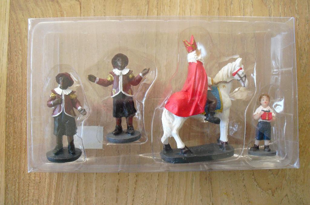 TE KOOP EEN SINTERKLAAS EN ZWARTE PIET SETJE, Ophalen of Verzenden