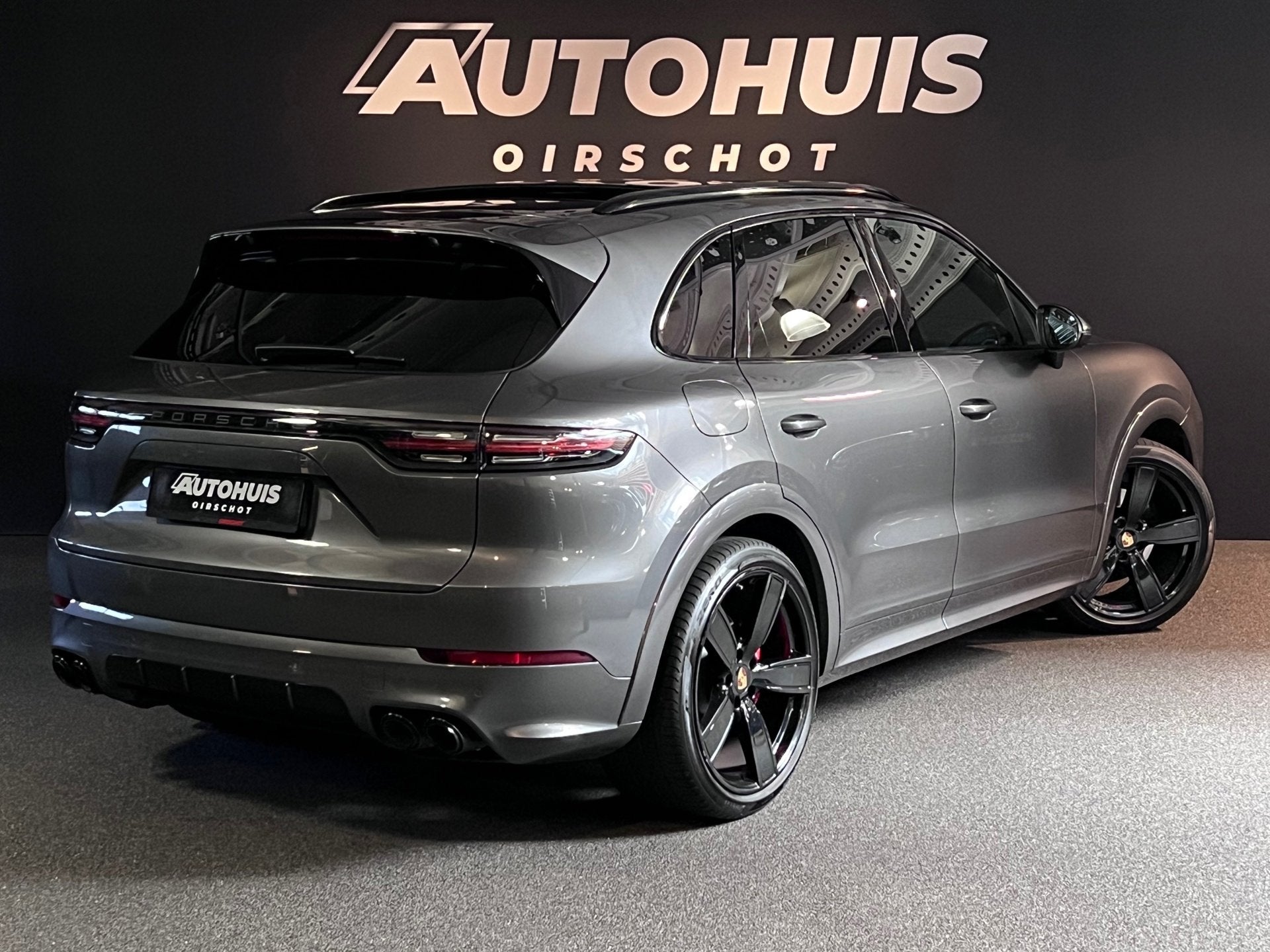 Porsche Cayenne 3.0 E-Hybrid Sport Design/Sport Chrono/Pano/, Automaat, Cayenne, 14 kWh, 462 pk