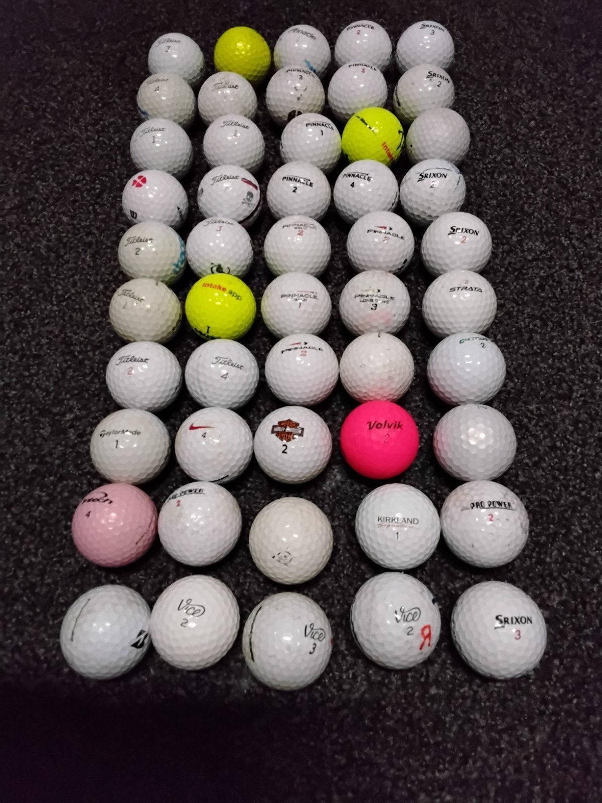2 partijtjes Golfballen, Ophalen of Verzenden, Zo goed als nieuw, Bal(len)