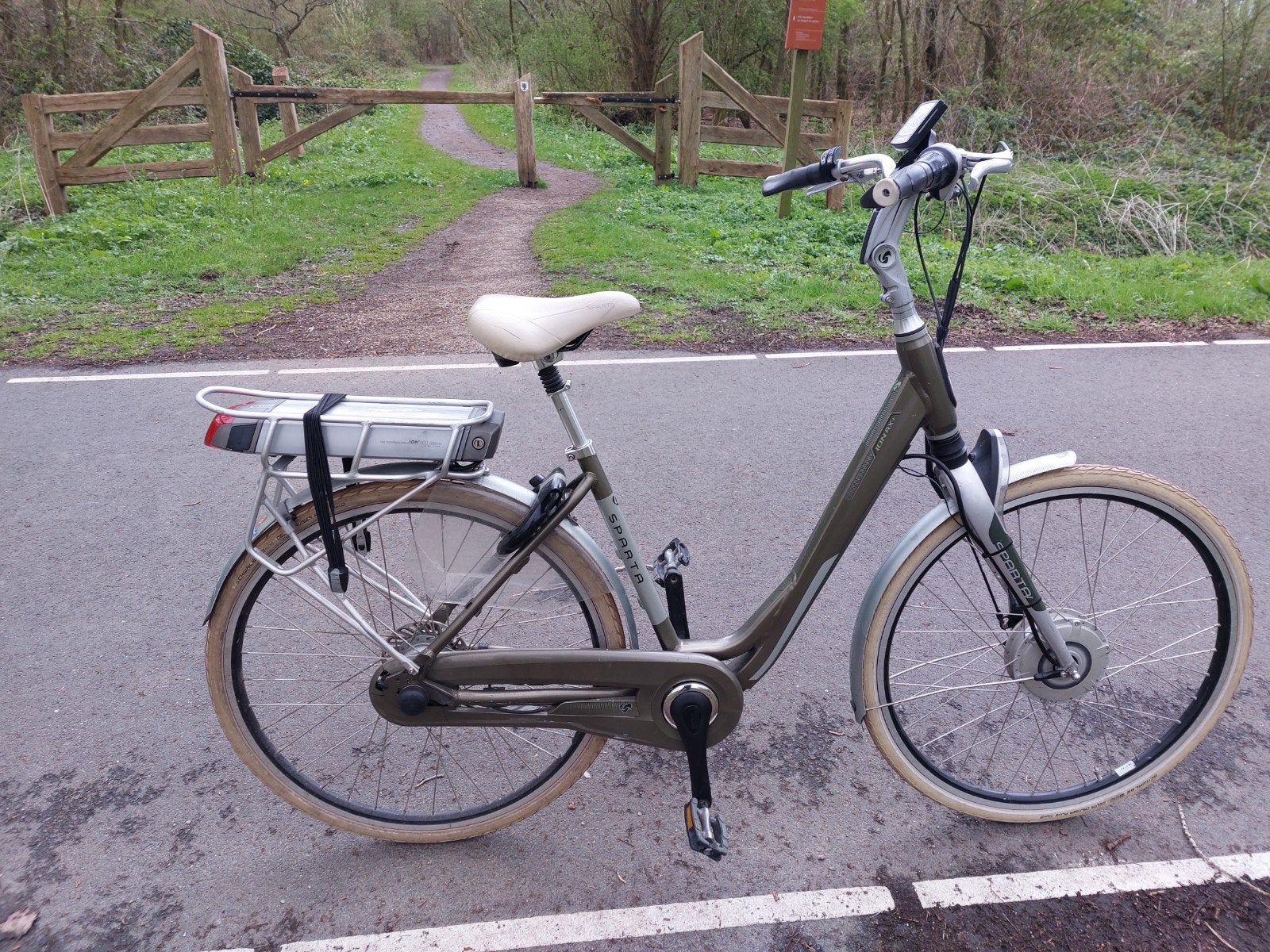 Nette Sparta Ion RXS 7 versnellingen 28 inch wielen f, Fietsen en Brommers, Elektrische fietsen, Minder dan 47 cm, Ophalen, Gebruikt
