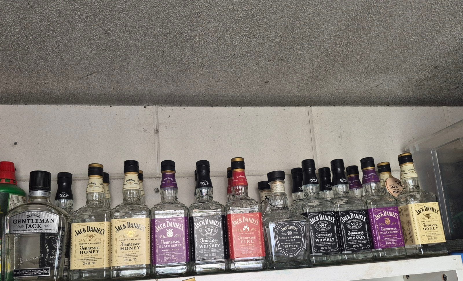 Jack Daniels flessen leeg, Ophalen, Gebruikt, Verpakking