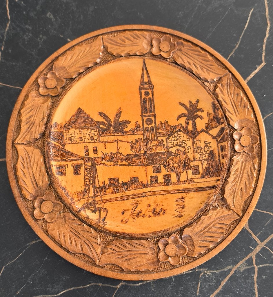 Sierbord van Parochiekerk van Maria-Tenhemelopneming, Verzenden