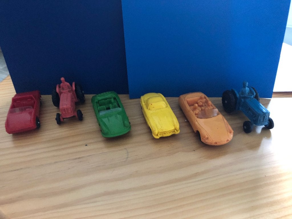 Kunstof auto’s, Ophalen of Verzenden