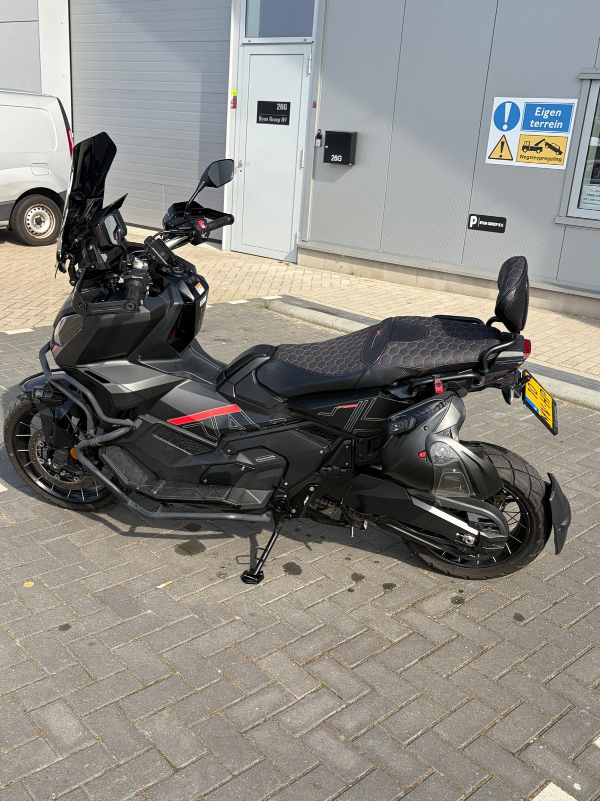 Honda X-ADV 750 | Bouwjaar 2024 | Zwart | Vol opties, Motorrijbewijs A, Meer dan 35 kW, Automaat, 2 cilinders