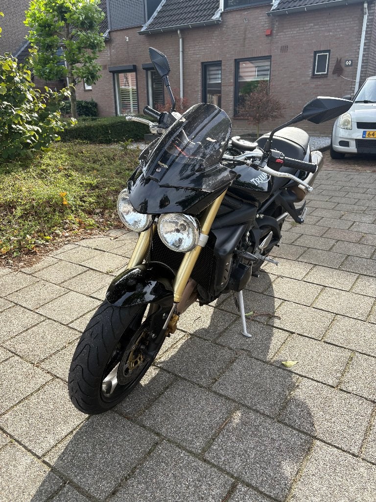 Triumph Street Triple 675, 675 cc, Motorrijbewijs A, Gebruikt, 3 cilinders