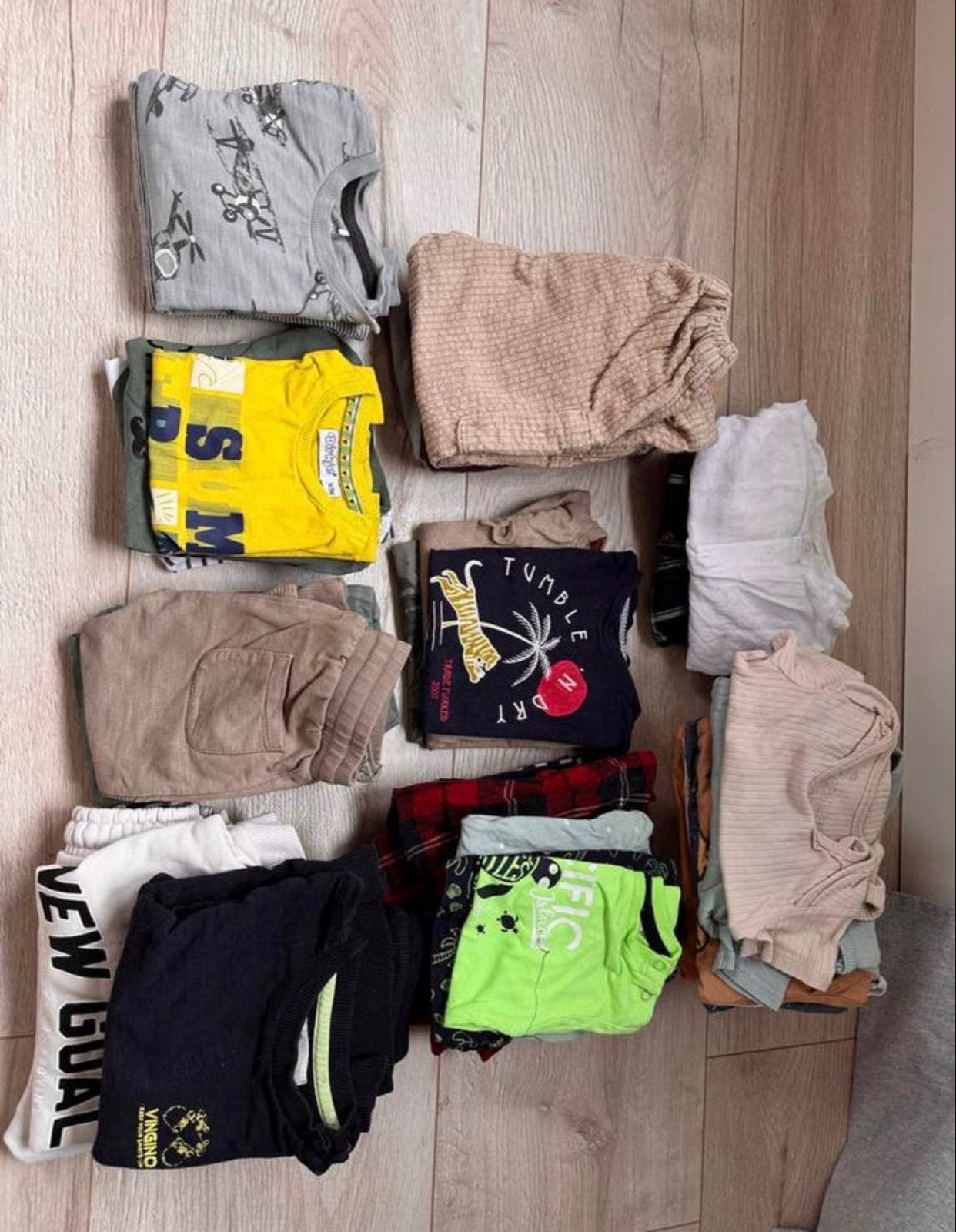 Kledingpakket jongens maat 74/80 - Zo goed als nieuw, Kinderen en Baby's, Kinderkleding | Kinder-kledingpakketten, Ophalen of Verzenden