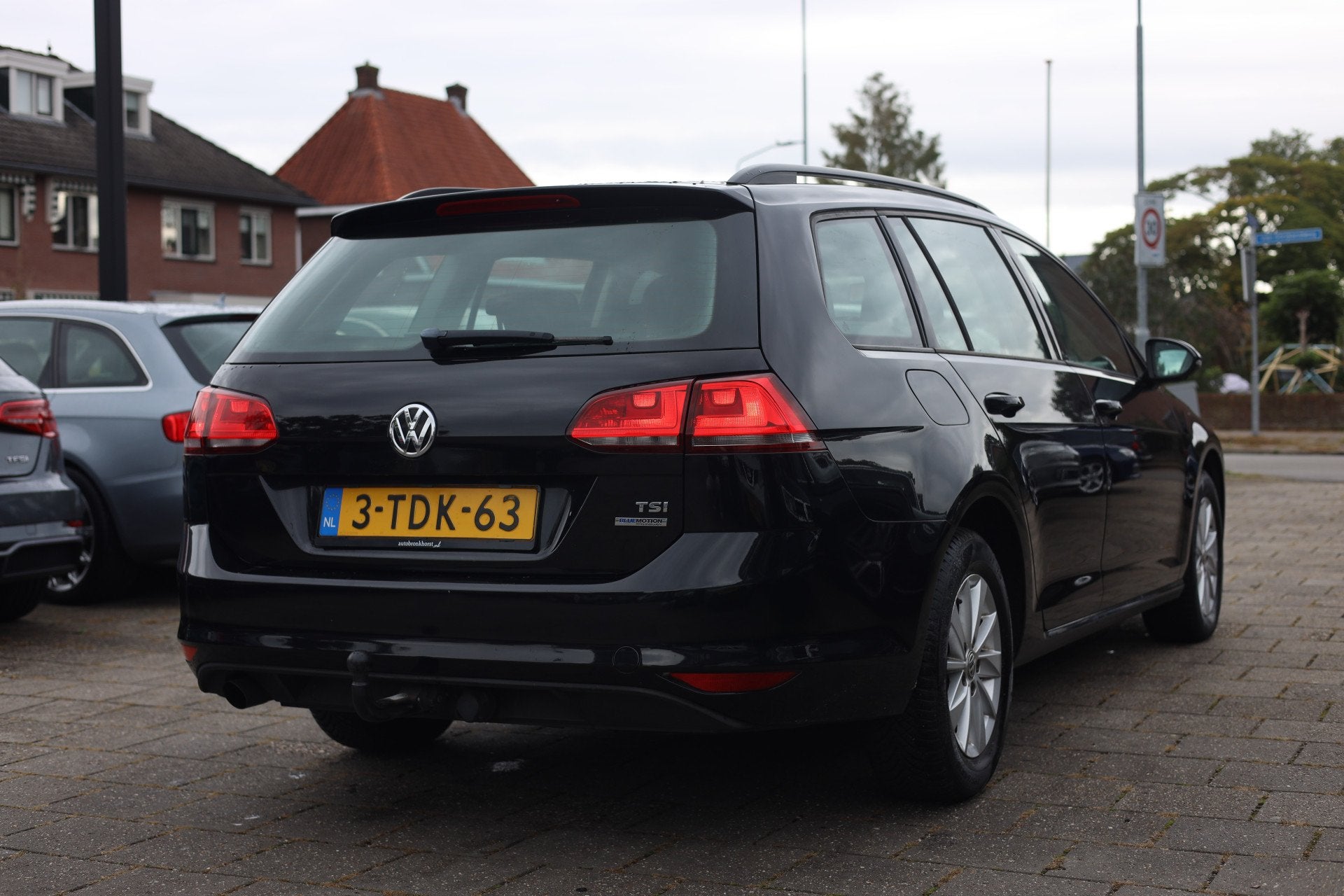 Volkswagen Golf Variant 1.2 TSI I CLIMA I 1e EIG! I DEALER O, Auto's, Voorwielaandrijving, Stof, Gebruikt, 4 cilinders