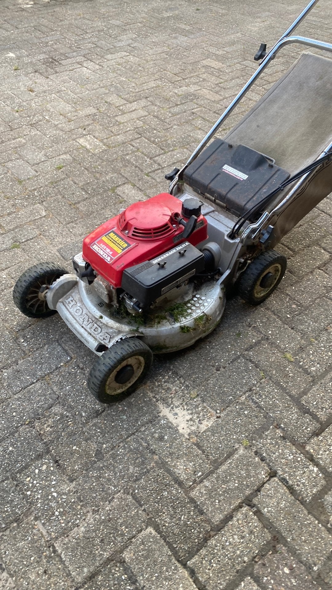 Grasmaaier honda hr 194 (WAARDE VEILING), Tuin en Terras, Ophalen, Zo goed als nieuw
