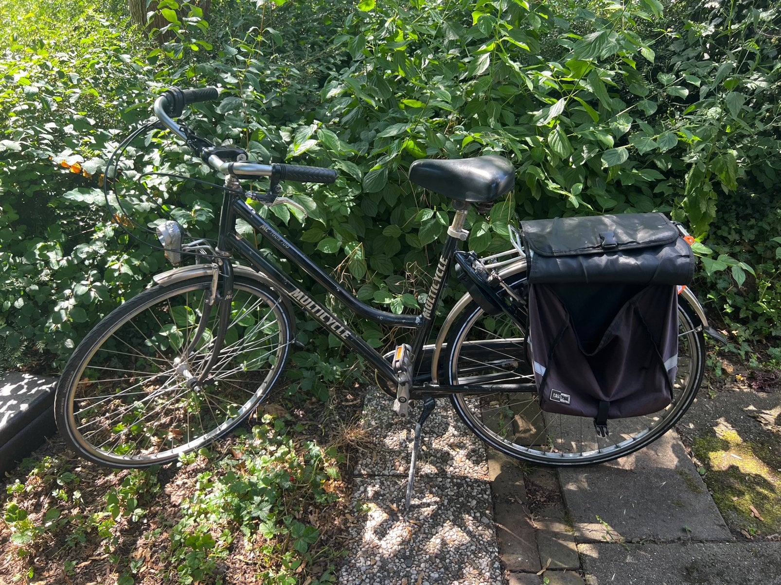 Bike in good condition for sale, Fietsen en Brommers, Fietsen | Dames | Omafietsen, Ophalen, Gebruikt