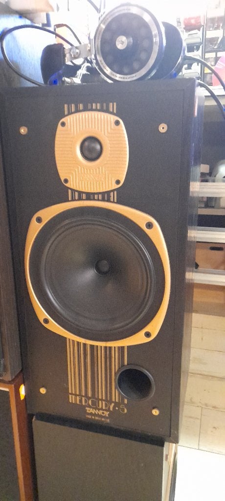 Luidsprekers- Boxen – Speakers, Audio, Tv en Foto, Luidsprekers, Stereo speakers, Gebruikt, Inclusief standaarden, Ophalen