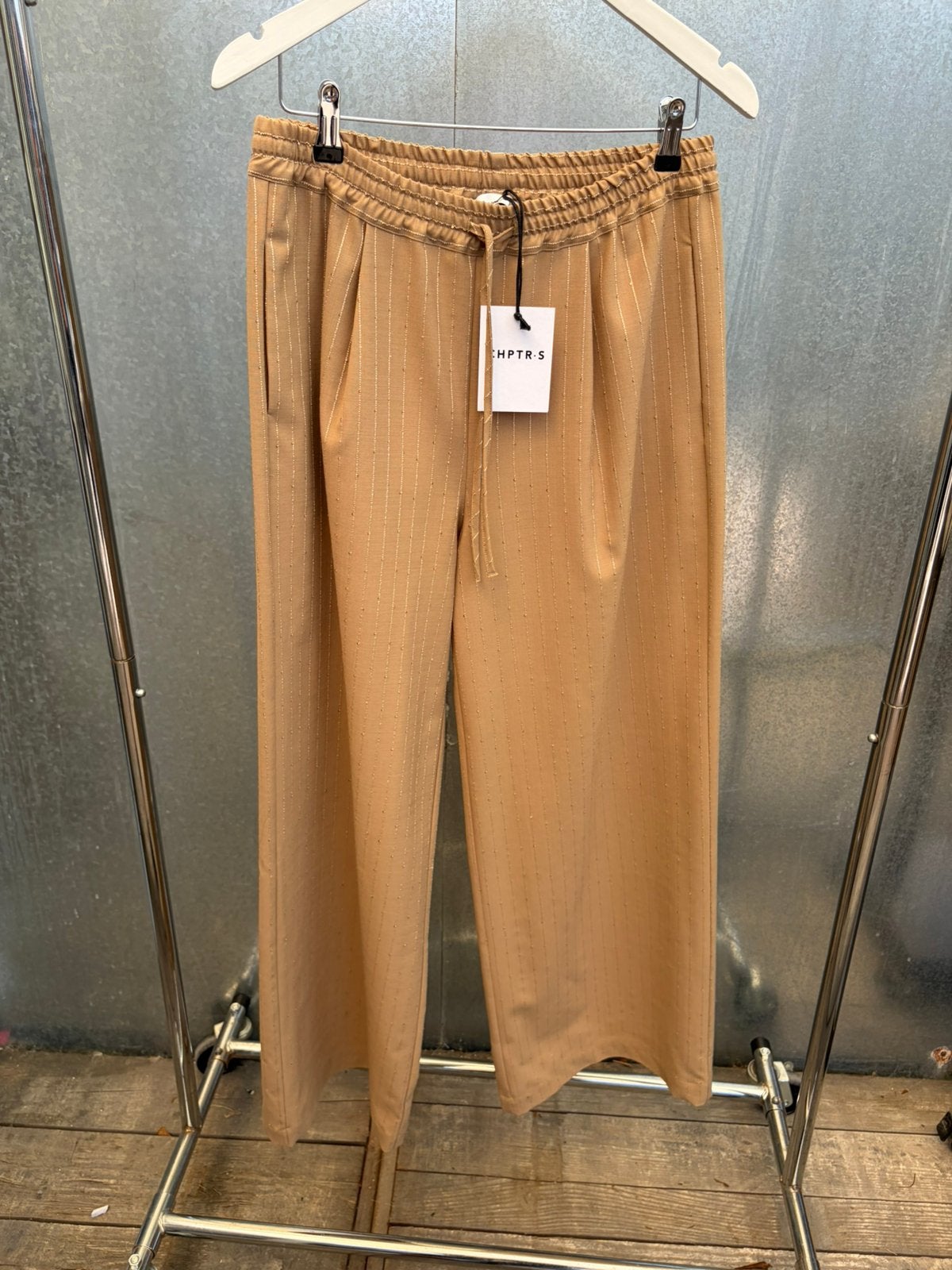Chptrs chptr-s broek pantalon 40 bliss wide legg, Maat 38/40 (M), Beige, Ophalen of Verzenden, Zo goed als nieuw