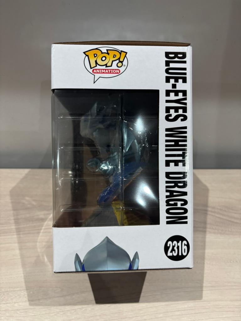 Funko Pop Yu-Gi-Oh Blue-Eyes White Dragon #2316 Premium, Funko Europe, Ophalen of Verzenden, Zo goed als nieuw, 4th floor, 1 Queen Caroline St, London W6 9YN, Verenigd Koninkrijk