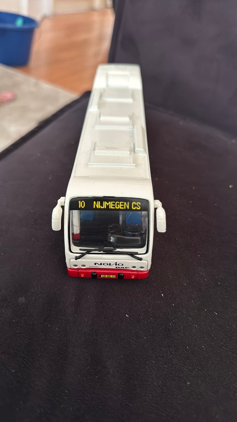 Novio modelbus schaal 1:50, Ophalen of Verzenden, Zo goed als nieuw, Bus of Vrachtwagen